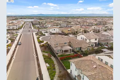 1703 Solano Court, Lathrop, CA 95330 - Photo 45