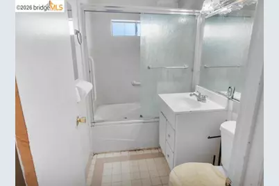 2190 Giant Rd, San Pablo, CA 94806 - Photo 11