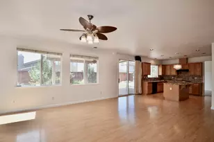 9416 Lyndley Plaza Way, Elk Grove, CA 95624 - Photo 15