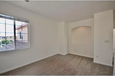 9416 Lyndley Plaza Way, Elk Grove, CA 95624 - Photo 23