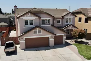 9416 Lyndley Plaza Way, Elk Grove, CA 95624 - Photo 3
