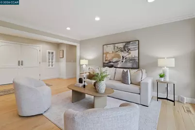 1011 Del Rio Way, Moraga, CA 94556 - Photo 7