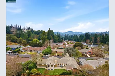 1011 Del Rio Way, Moraga, CA 94556 - Photo 53