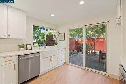 4204 Dubhe Court, Concord, CA 94521 - Photo 13