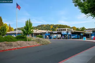 183 Miramonte Dr, Moraga, CA 94556 - Photo 47