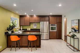 20 Marvin Ct, Oakland, CA 94605 - Photo 13