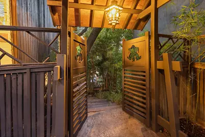 2835 Morley Dr, Oakland, CA 94611 - Photo 3