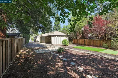 3597 Walnut St, Lafayette, CA 94549 - Photo 21