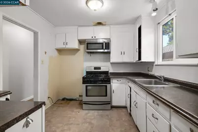 3597 Walnut St, Lafayette, CA 94549 - Photo 9