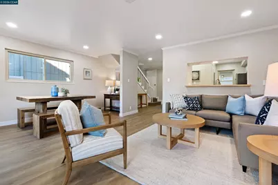 117 Ascot Ct #A, Moraga, CA 94556 - Photo 1