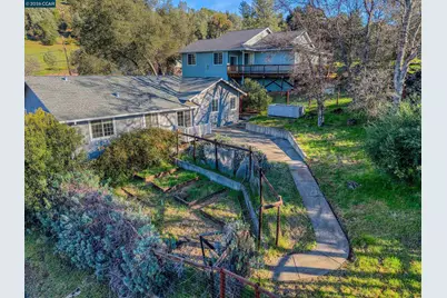 18357 Deer Hill Rd, Hidden Valley Lake, CA 95467 - Photo 7