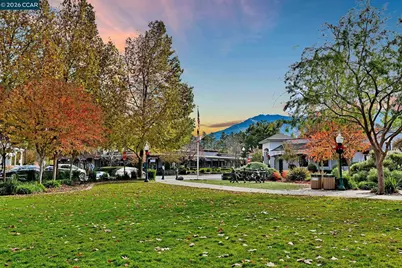 406 Mt Sequoia Ct, Clayton, CA 94517 - Photo 39