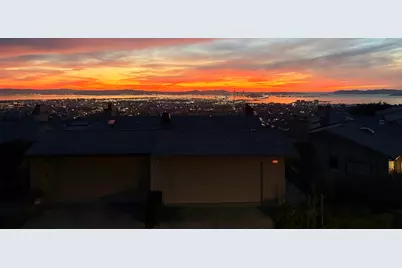 105 Starview Ct, Oakland, CA 94618 - Photo 55