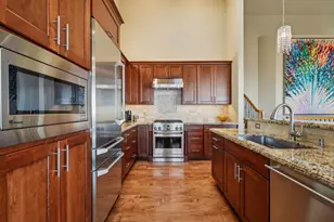 105 Starview Ct, Oakland, CA 94618 - Photo 21