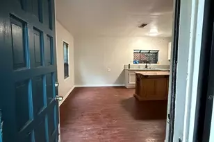 3249 B St, Sacramento, CA 95816 - Photo 5