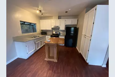 3249 B St, Sacramento, CA 95816 - Photo 7