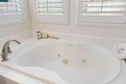 527 Gabriel Ct, Walnut Creek, CA 94597 - Photo 43