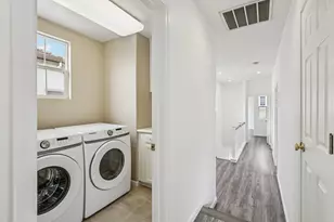 5919 Topsfield Cir, Dublin, CA 94568 - Photo 15