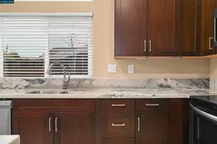 2241 Woodhill Dr, Pittsburg, CA 94565 - Photo 11