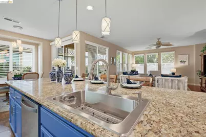518 American Falls Dr, Rio Vista, CA 94571 - Photo 13