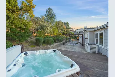 4040 Davenport Ln, Concord, CA 94518 - Photo 43