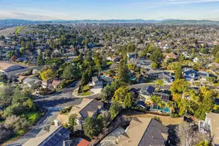 4040 Davenport Ln, Concord, CA 94518 - Photo 51