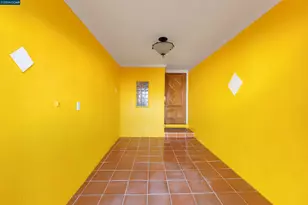 719 Lakeview Ave, San Francisco, CA 94112 - Photo 3