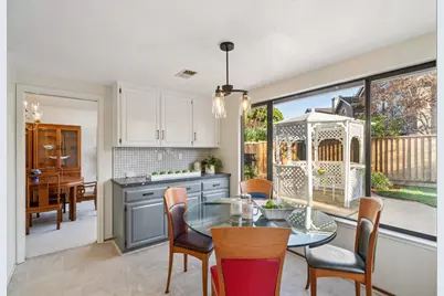 18 Applegate Way, Alameda, CA 94502 - Photo 25