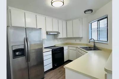 704 Windsor, Hercules, CA 94547 - Photo 1