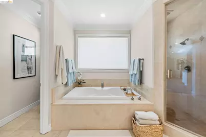 5055 Cabrillo Pt, Discovery Bay, CA 94505 - Photo 37