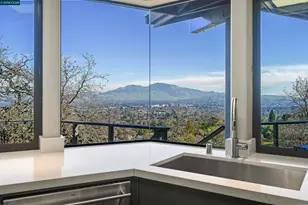 3284 Surmont Dr, Lafayette, CA 94549 - Photo 17