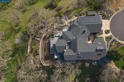 3284 Surmont Dr, Lafayette, CA 94549 - Photo 45