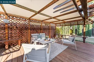 106 Oakmeade Ct, Vacaville, CA 95687 - Photo 33