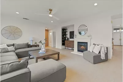 36063 Crystal Springs Dr, Newark, CA 94560 - Photo 15