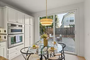 36063 Crystal Springs Dr, Newark, CA 94560 - Photo 11