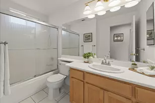 36063 Crystal Springs Dr, Newark, CA 94560 - Photo 19