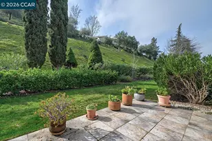 2708 Ptarmigan Dr, Walnut Creek, CA 94595 - Photo 11