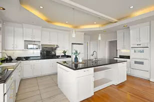 6070 Mazuela Dr, Oakland, CA 94611 - Photo 19