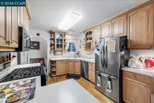 5833 Singing Hills Ave, Livermore, CA 94551 - Photo 9