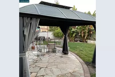 2096 Goldpine Way, Antioch, CA 94509 - Photo 7