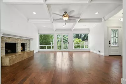 18 Conrad Ct, Oakland, CA 94611 - Photo 9