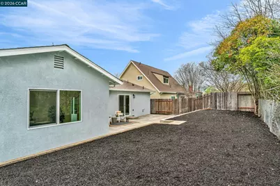 1866 Elkwood Dr, Concord, CA 94519 - Photo 33
