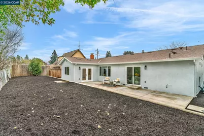 1866 Elkwood Dr, Concord, CA 94519 - Photo 29