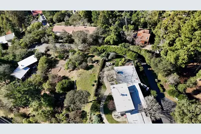 6108 Skyline Blvd, Oakland, CA 94611 - Photo 9