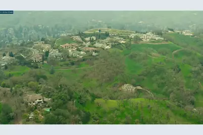 100 Los Balcones, Alamo, CA 94507 - Photo 13