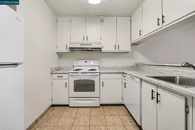 717 Beelard Dr, Vacaville, CA 95687 - Photo 9