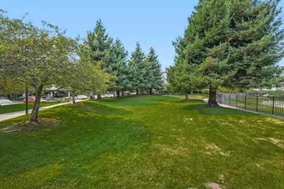 4 Anchor Drive #F331, Emeryville, CA 94608 - Photo 25