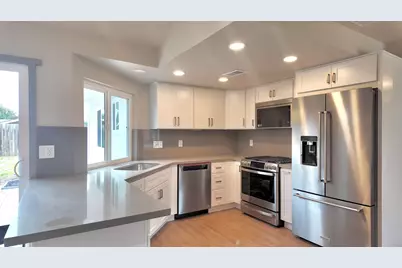 7808 Camrose Way, Sacramento, CA 95828 - Photo 13