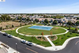 209 Brush Creek Dr, Brentwood, CA 94513 - Photo 5
