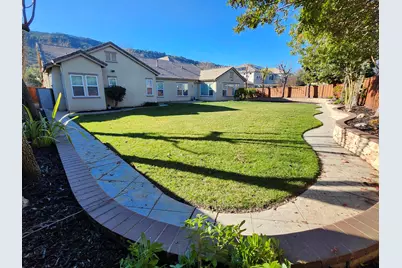 1203 Laguna Creek Ln, Pleasanton, CA 94566 - Photo 5